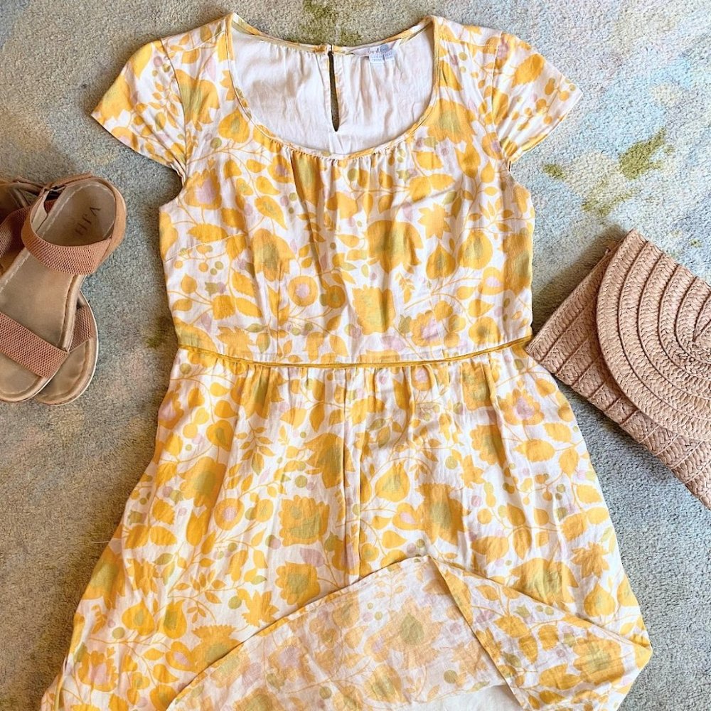 Sunny floral and feminine Boden dress